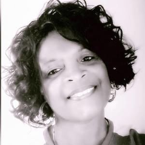 Meet your Posher, Juanita